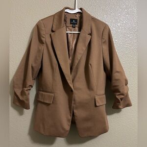 Jules & Leopold Tan Blazer
